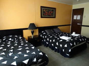 The Southern Cross 3*