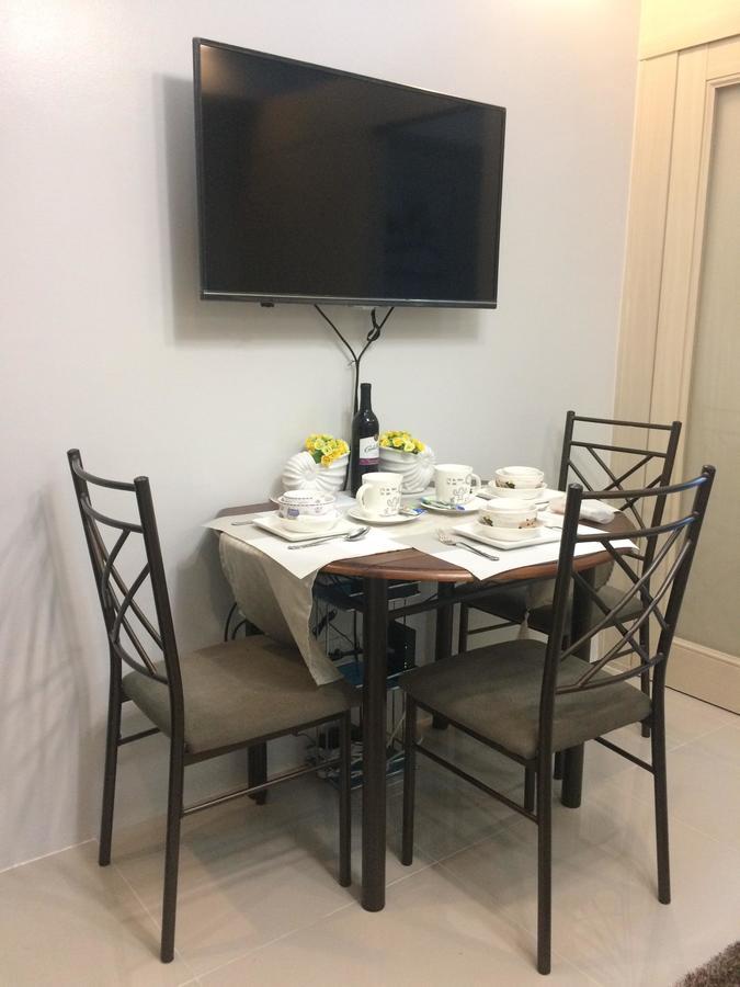 Apartment Reese @ Sea Residences Manila
