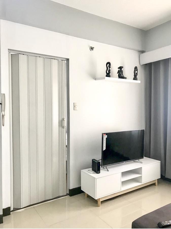 Sarasota Residential Apartment Manila