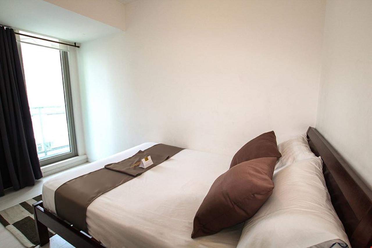 Apartment Azure Urban Residences