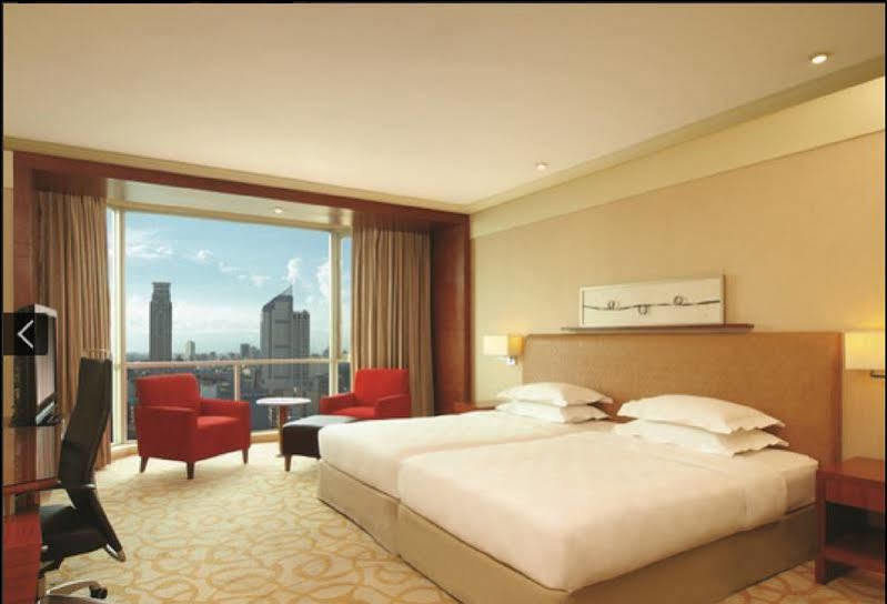 Hotel New Coast Manila