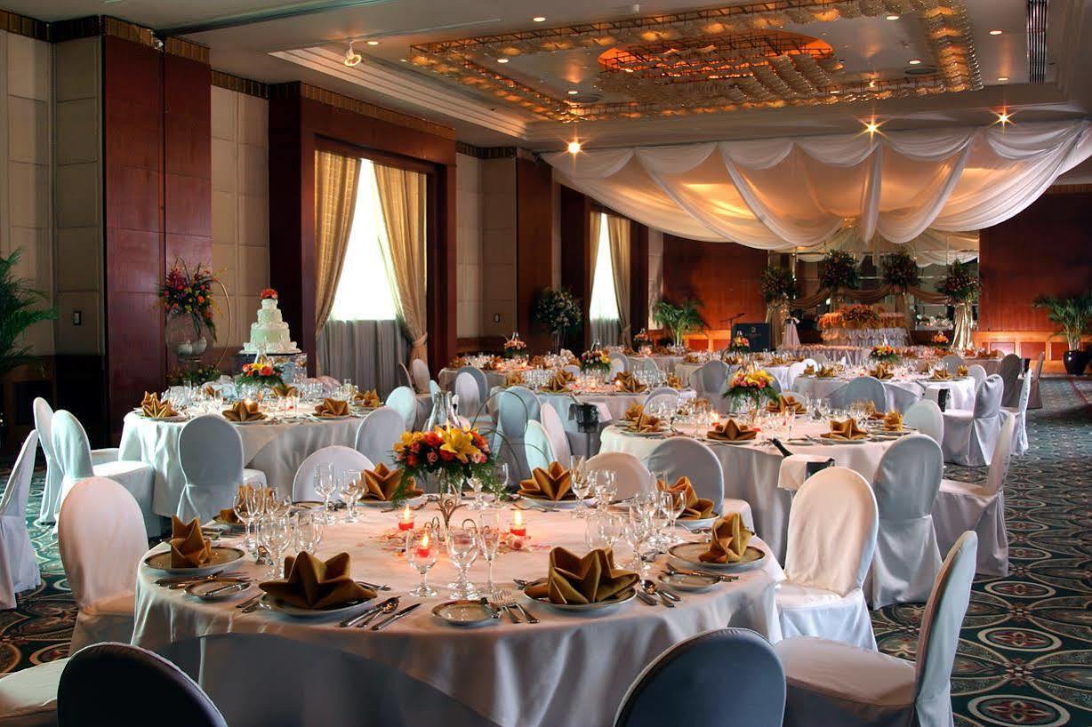 Sheraton Bay Hotel