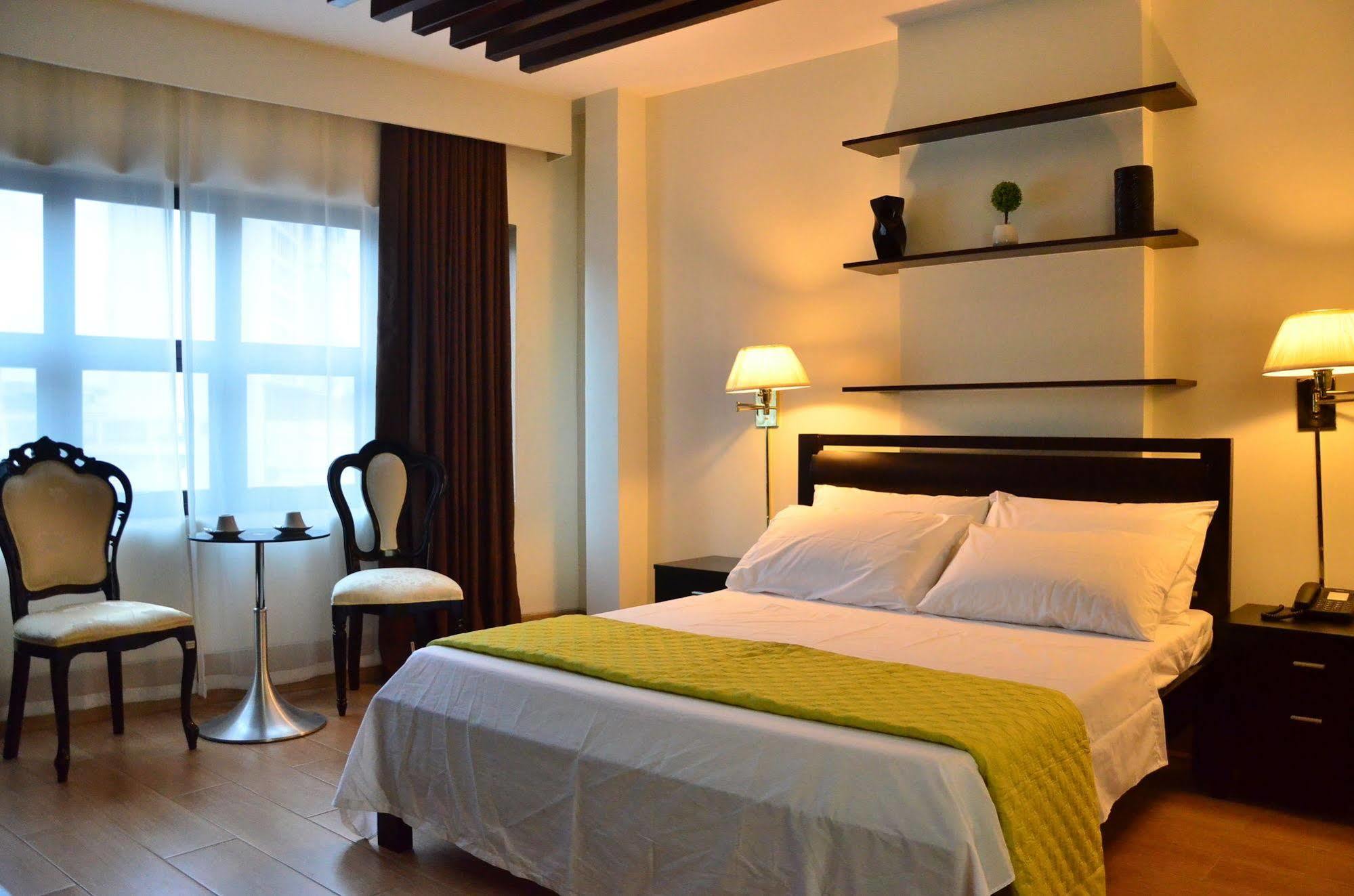 Oriental Zen Aparthotel 3*