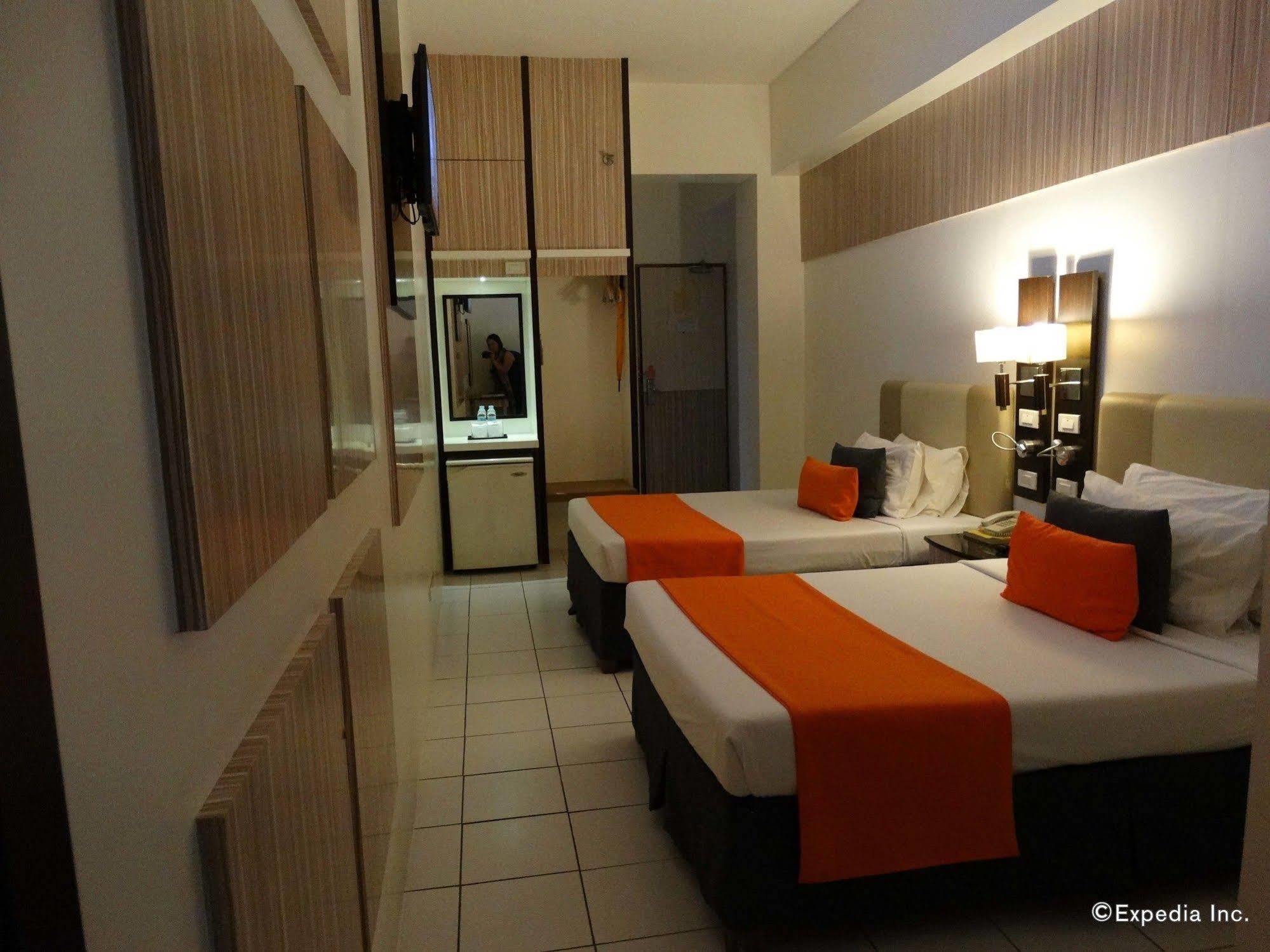 1632 Albergue Manila