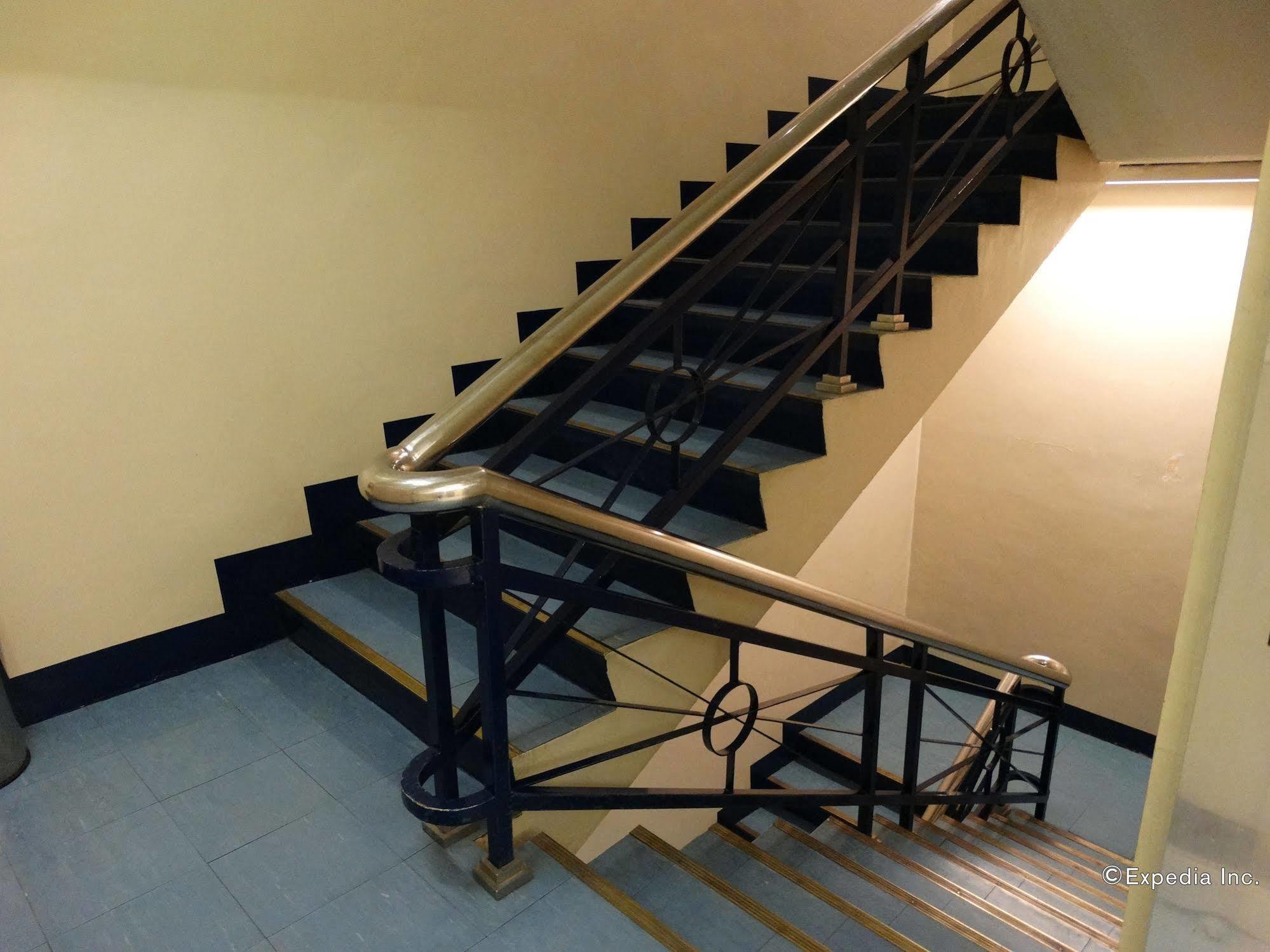 Paragon Tower Hotel Manila