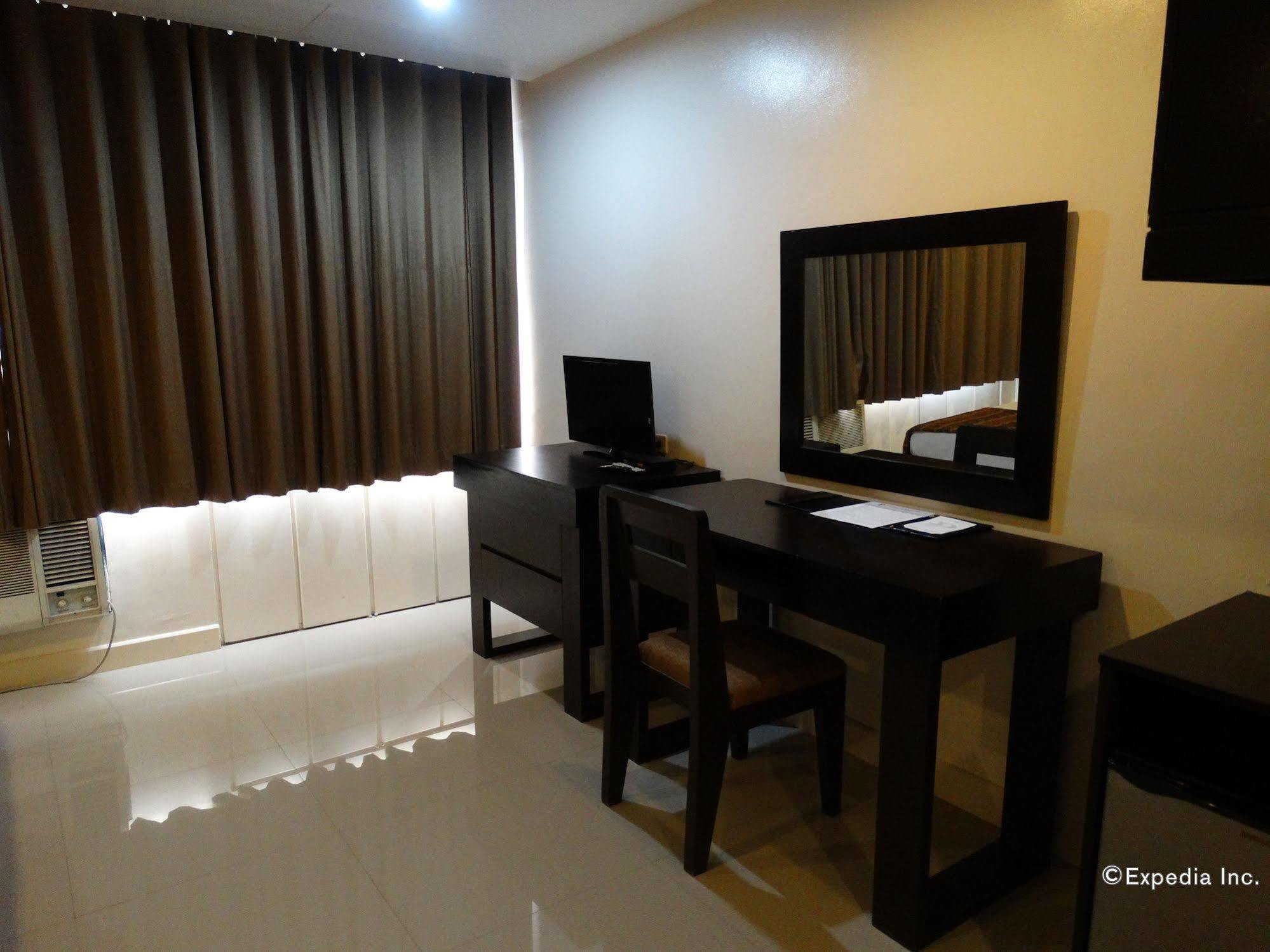 Paragon Tower Hotel
