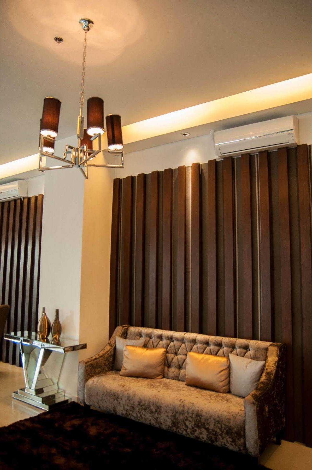 Apartment Versailles Manila