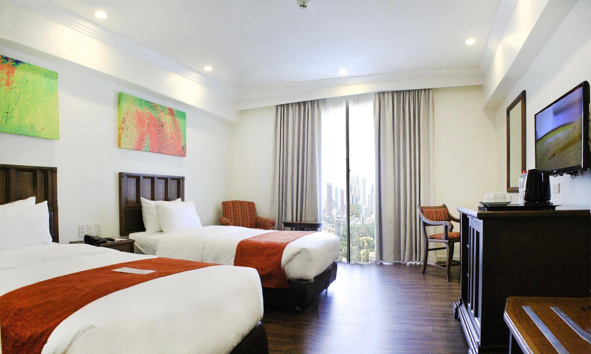Manila Pavilion Hotel And Casino Hotel Manila