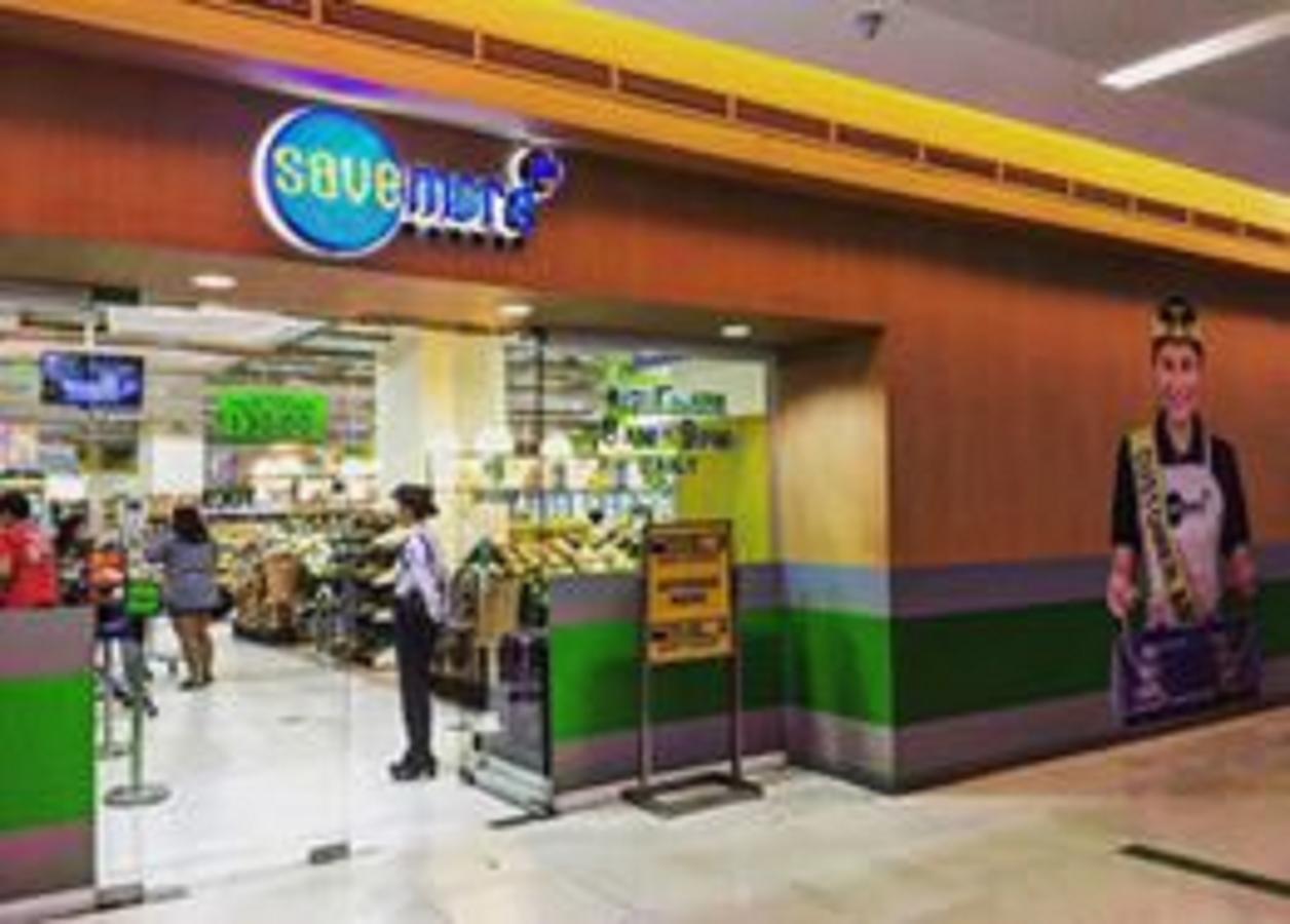 Green Residences 1bedroom Condotel In Metro Free Breakfast For 2 Manila