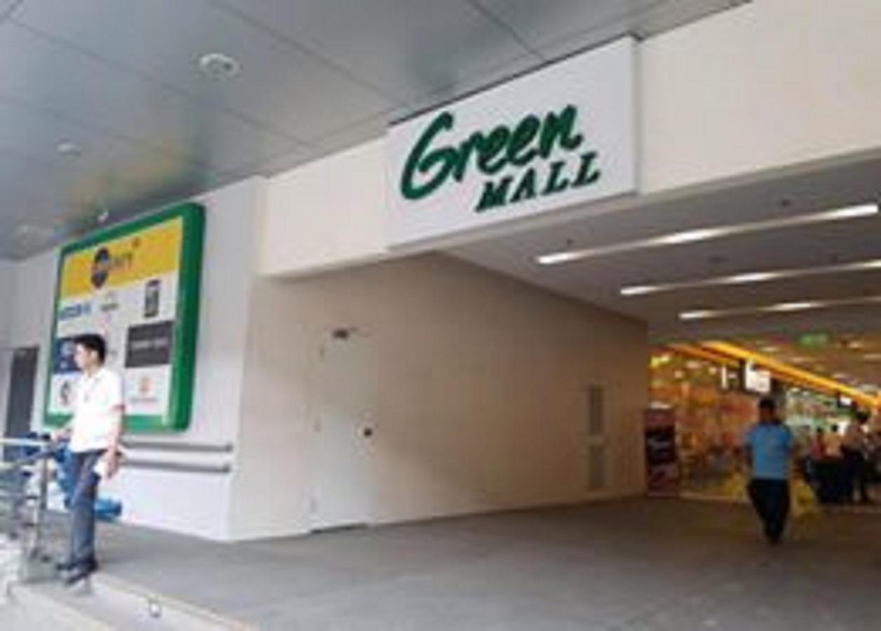 Green Residences 1bedroom Condotel In Metro Free Breakfast For 2