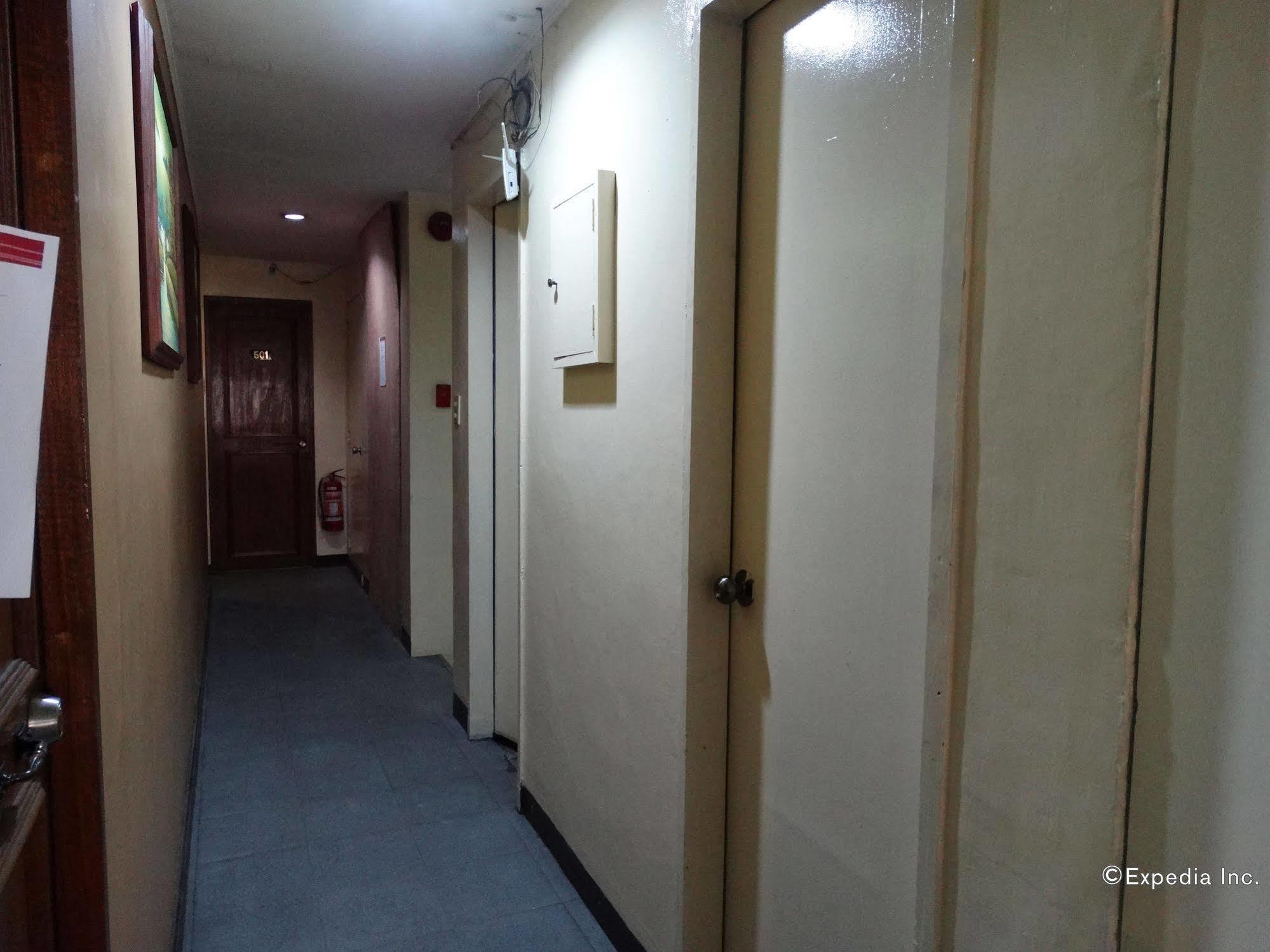 The Southern Cross 3* Manila
