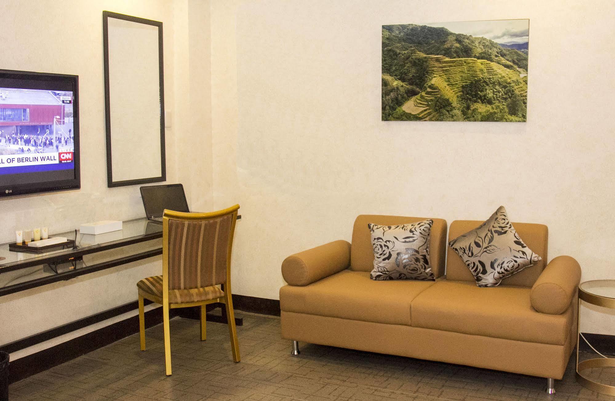 Hotel D Circle 3*