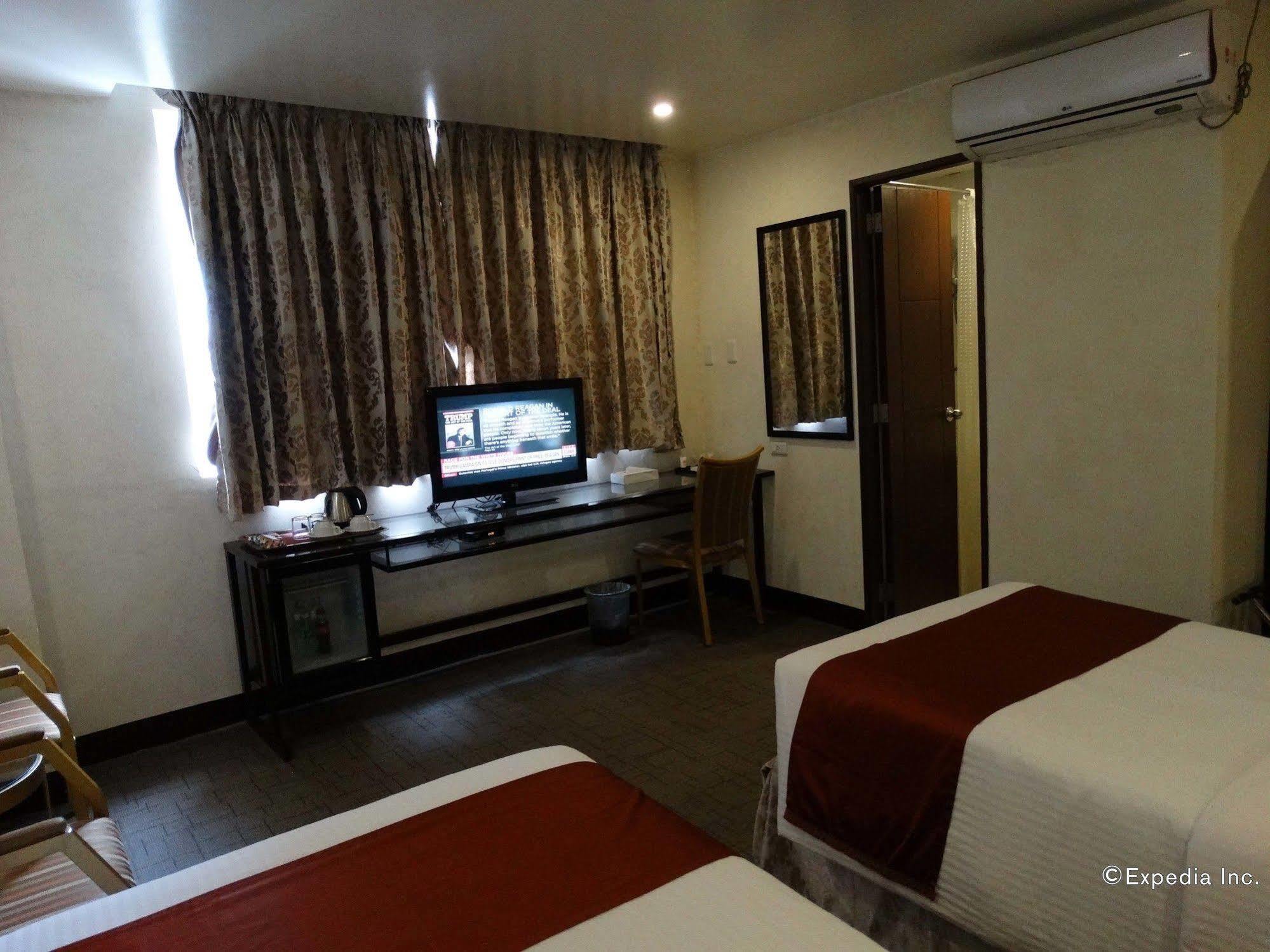 Hotel D Circle 3*