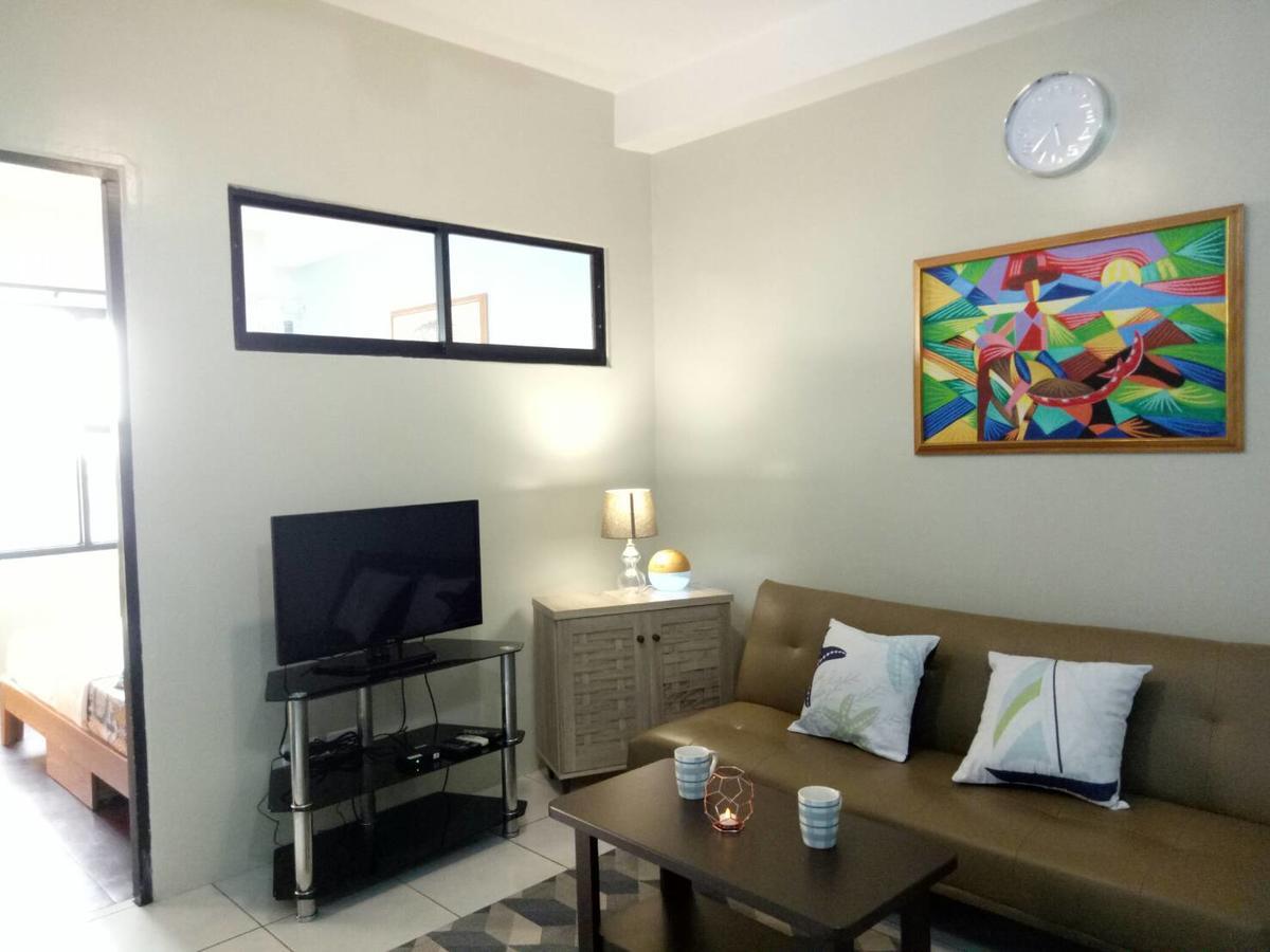 Serena's House Malate Apartment