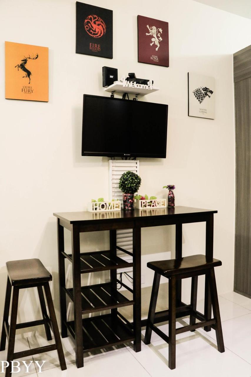 Green Residences 1bedroom Condotel In Metro Free Breakfast For 2 Apartment