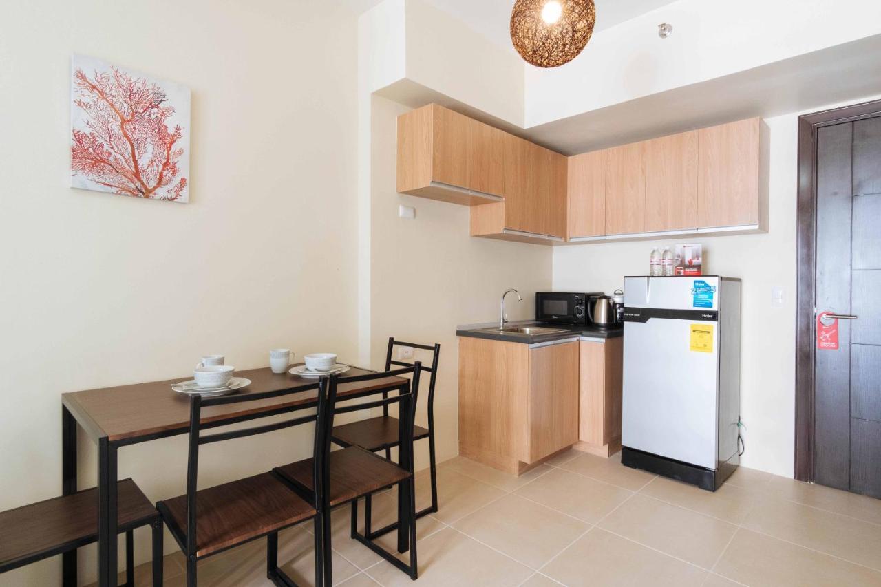 Reddoorz Premium @ Avida Verte Bgc Apartment