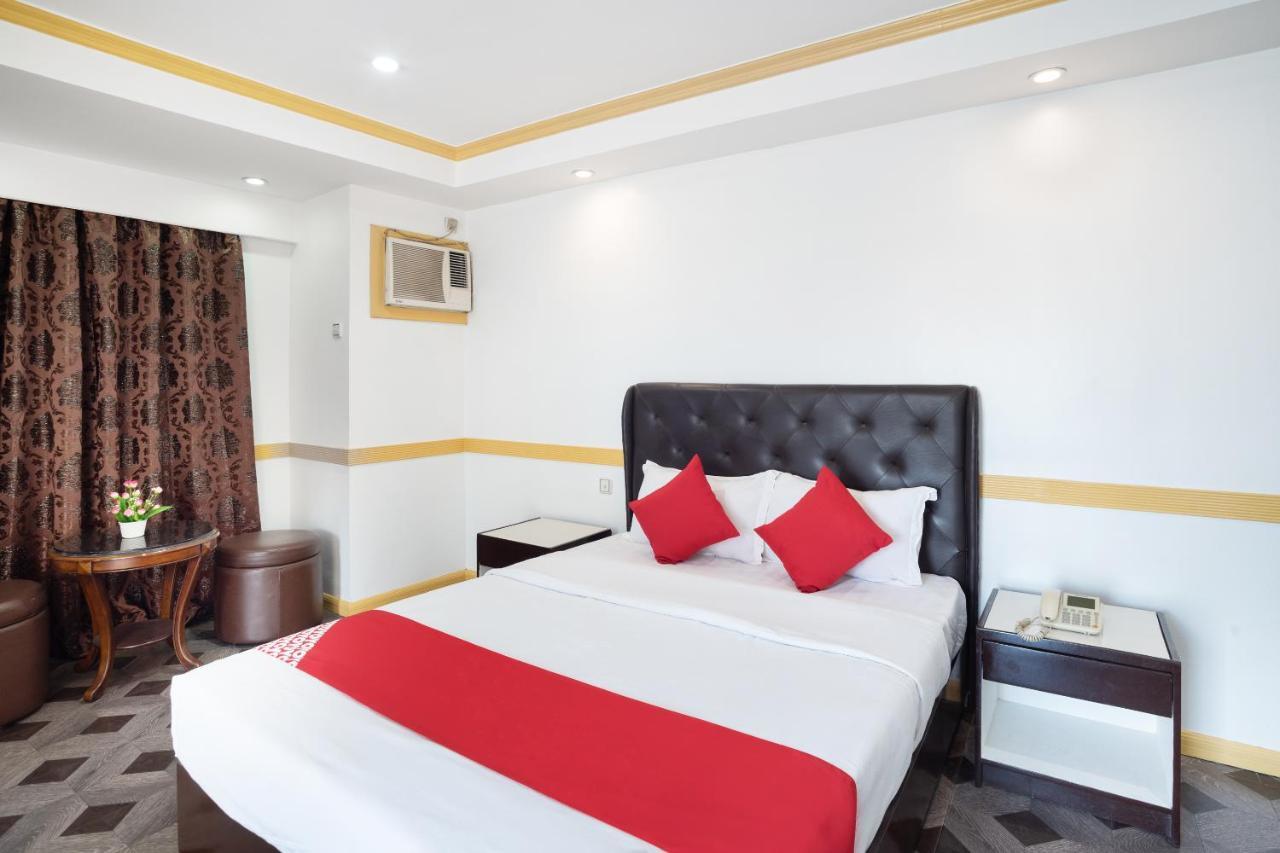 Oyo 138 White Palace Hotel Manila