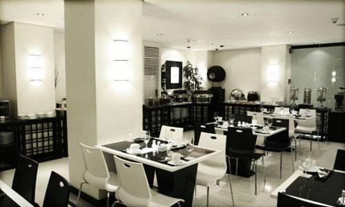 G By Waterfront Hotel