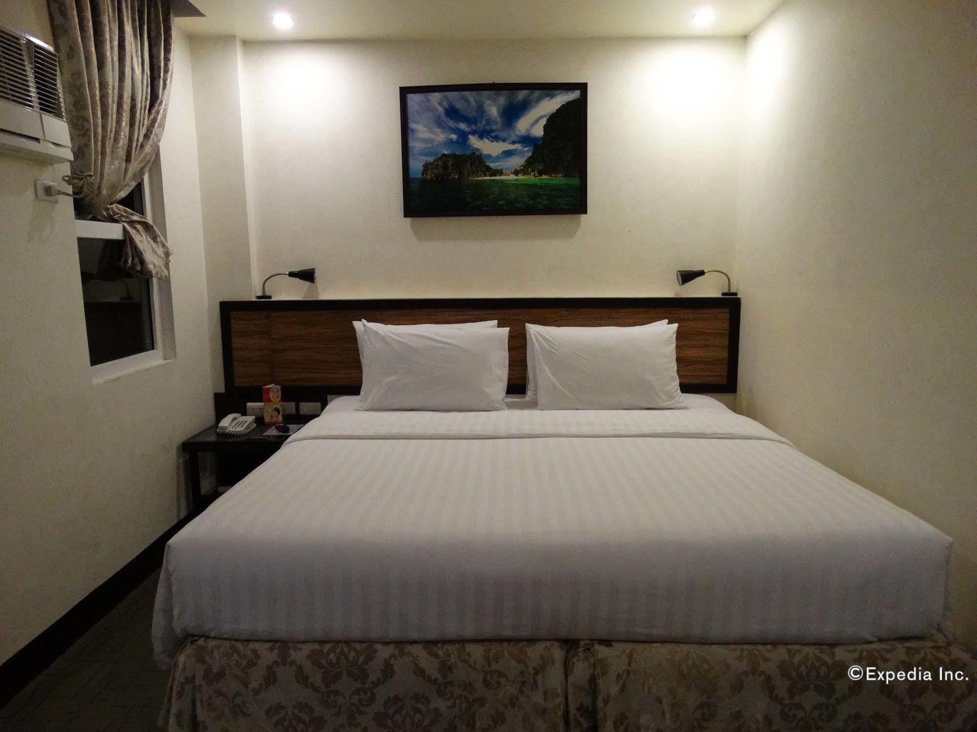 Hotel D Circle Manila
