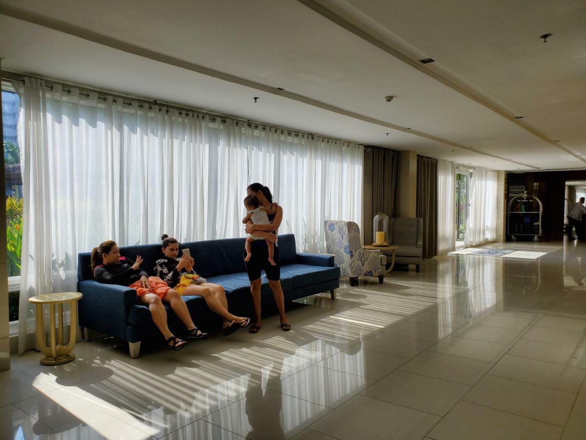 Shell Apartment