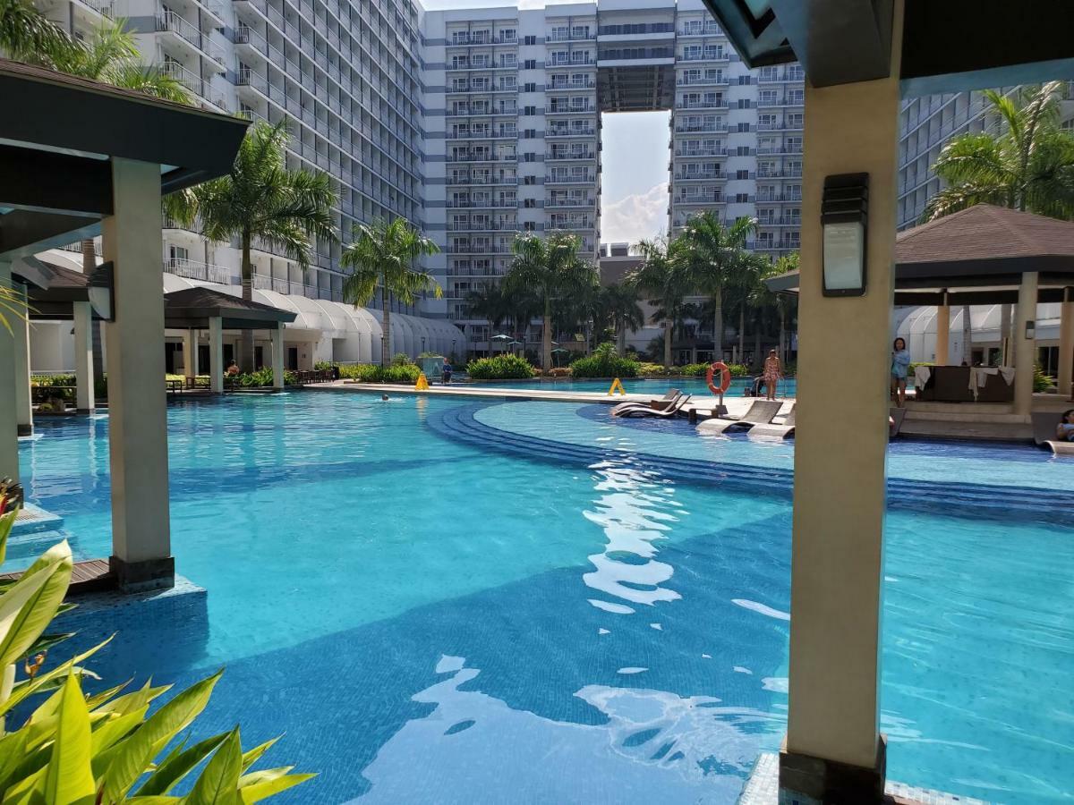 Shell * Manila