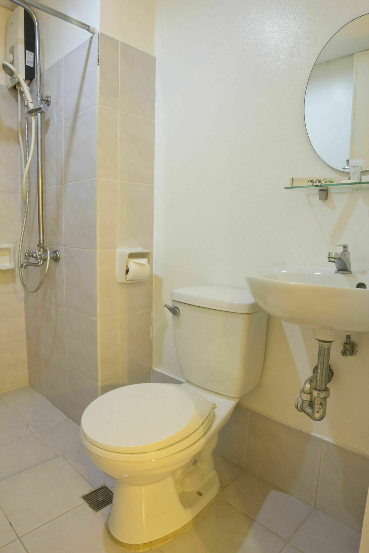Apartment Oyo 893 Dian Makati *