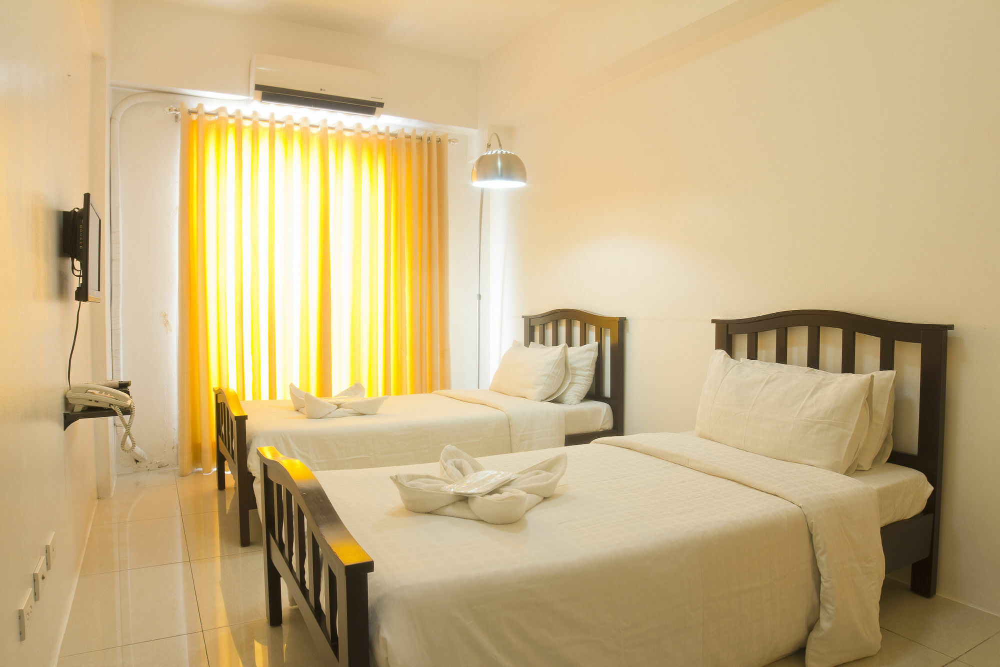 Apartment Oyo 893 Dian Makati *