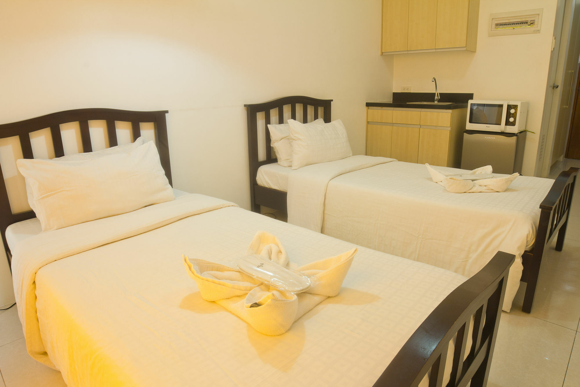 Apartment Oyo 893 Dian Makati *