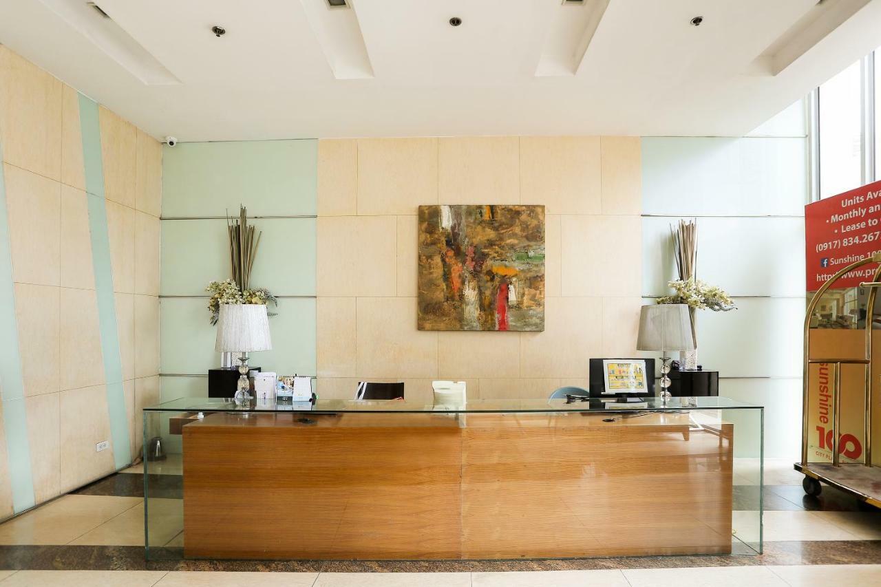 Oyo 215 Sunshine City Suites Hotel Manila
