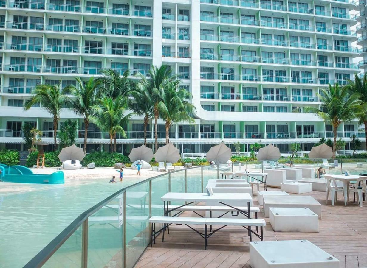 Azure Urban Maui Unit *