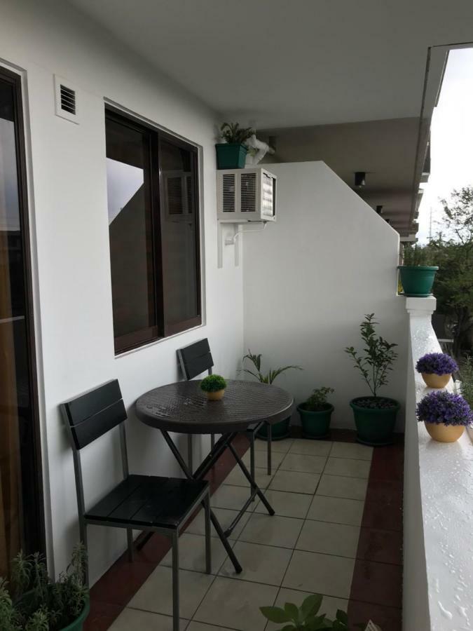 Apartment 2 Bedroom Deluxe With Balcony Manila