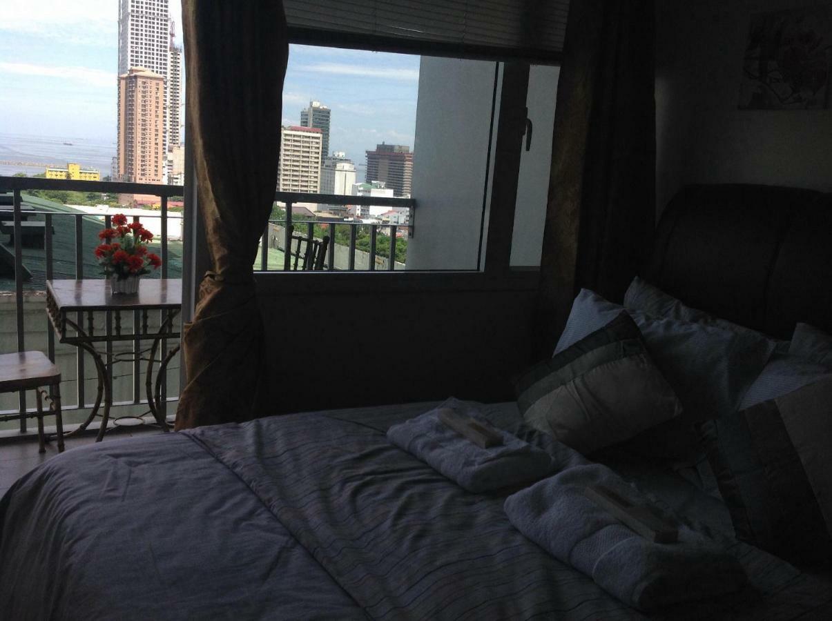 Aed Bay View At Residences Manila