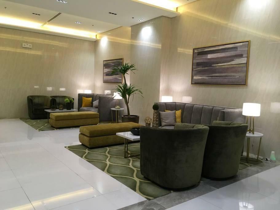 101 Newport Blvd Condotel Apartment Manila