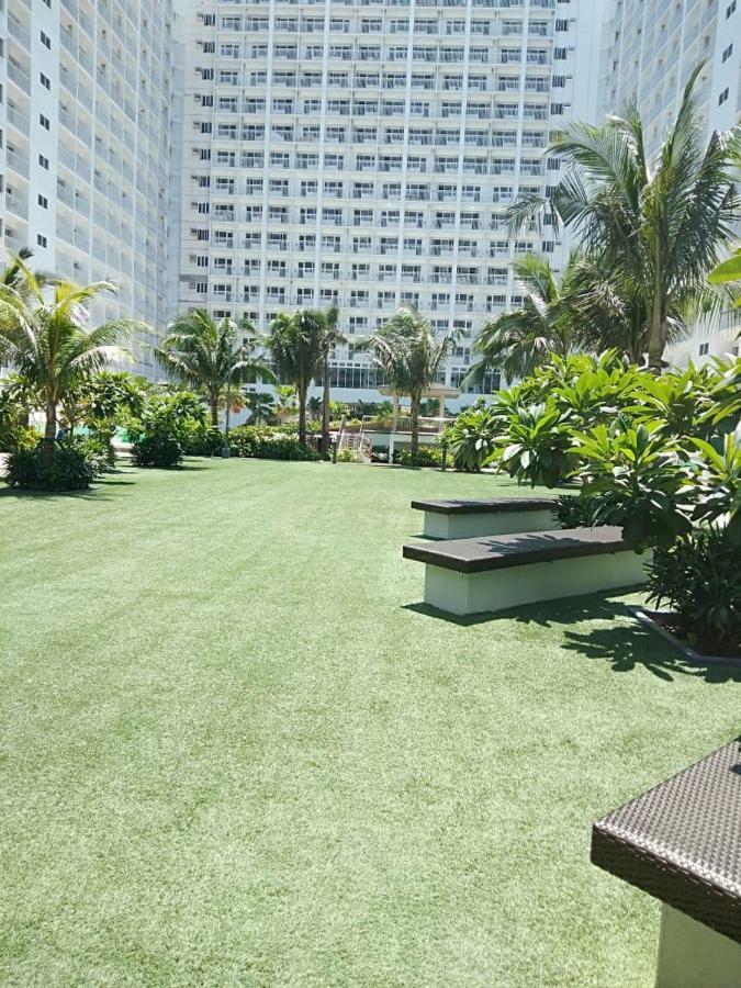 Shore Residences Moa Manila