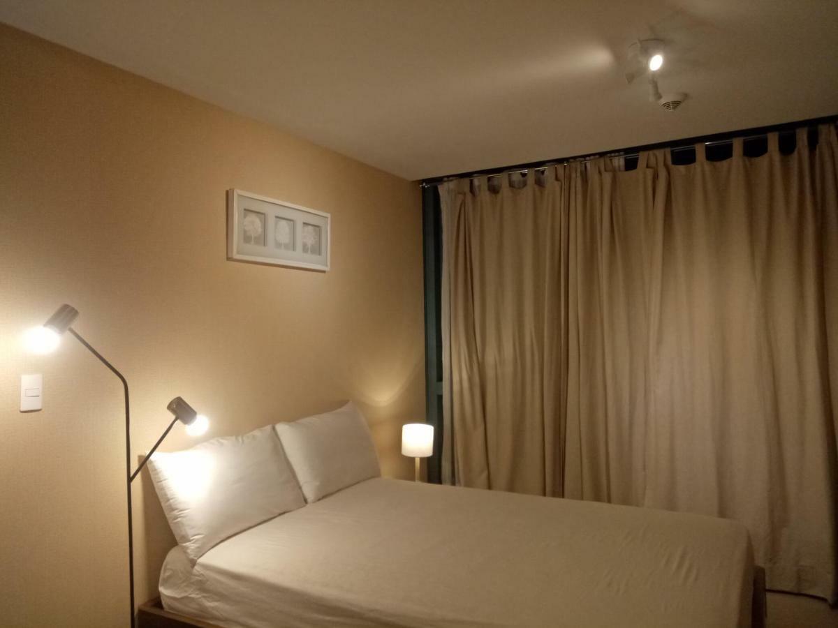 Apartment Uptown Mall Area Bonifacio Manila