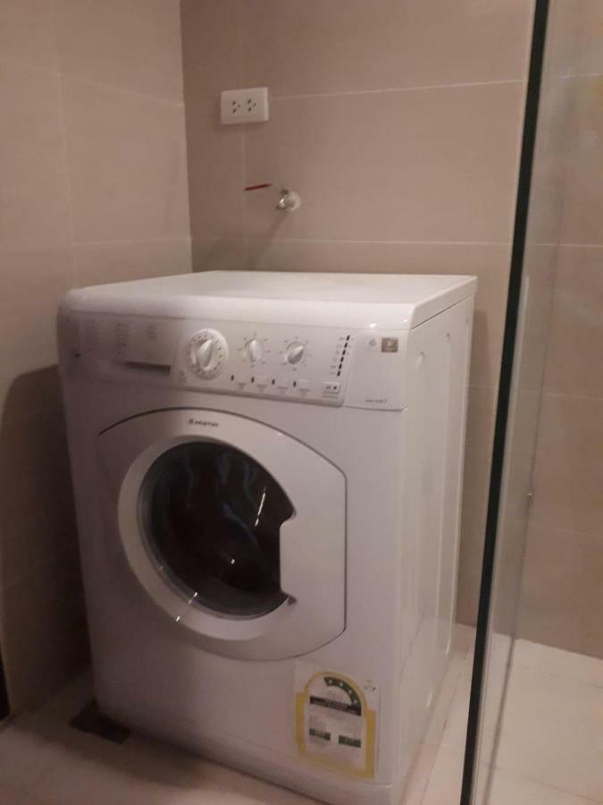 Apartment Uptown Mall Area Bonifacio