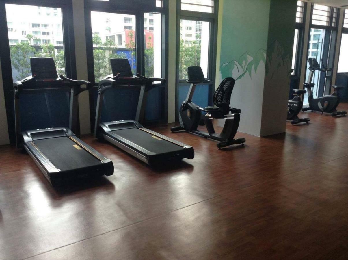 Affordable Cozy Pad In Salcedo Village Makati Manila