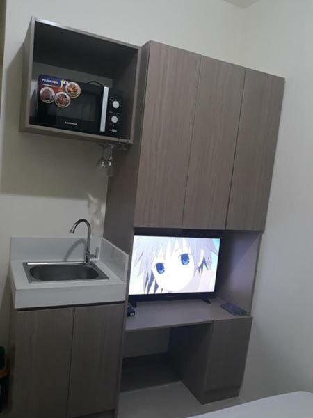 Edsa Urban Deca Tower Unit With Wifi And Netflix Manila