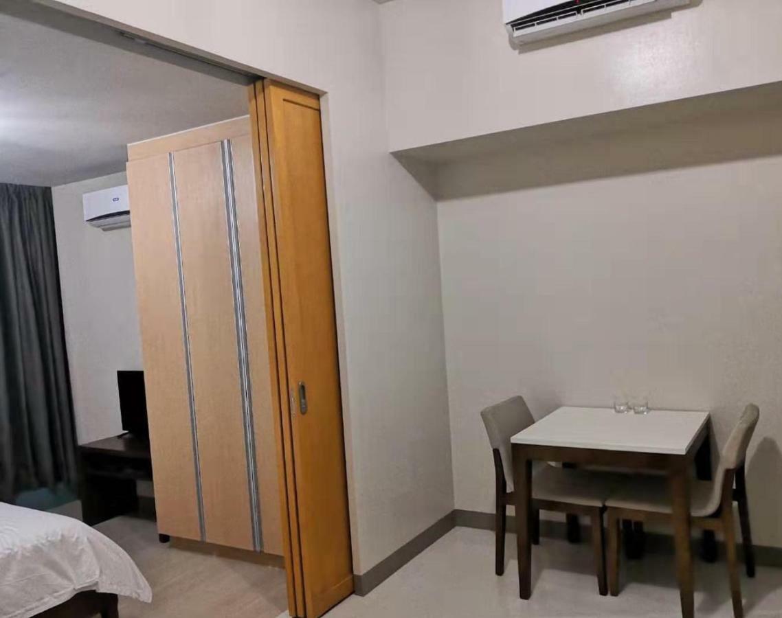 One Uptown Residences * Manila