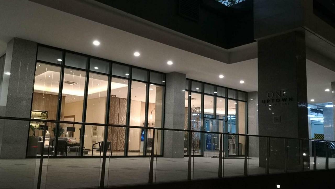 One Uptown Residences Apartment