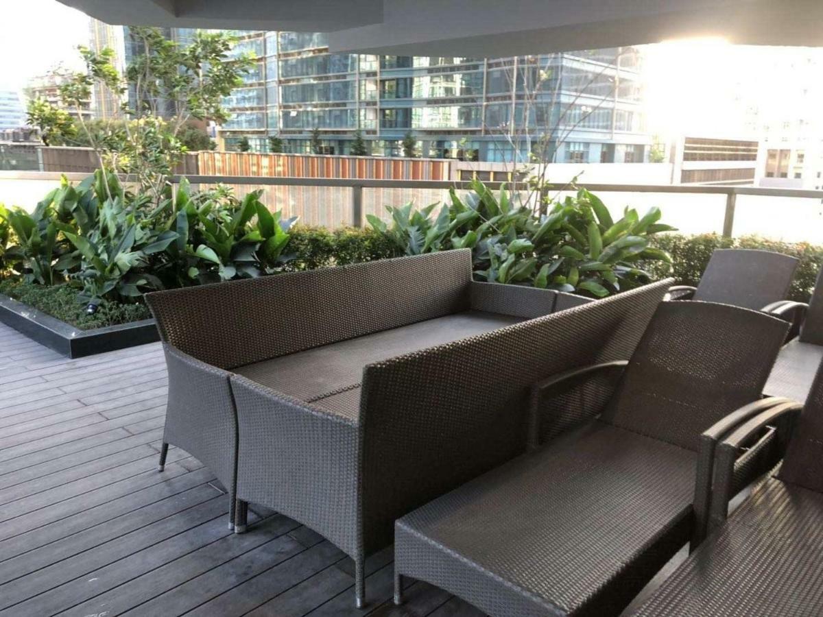 Apartment One Uptown Residences *