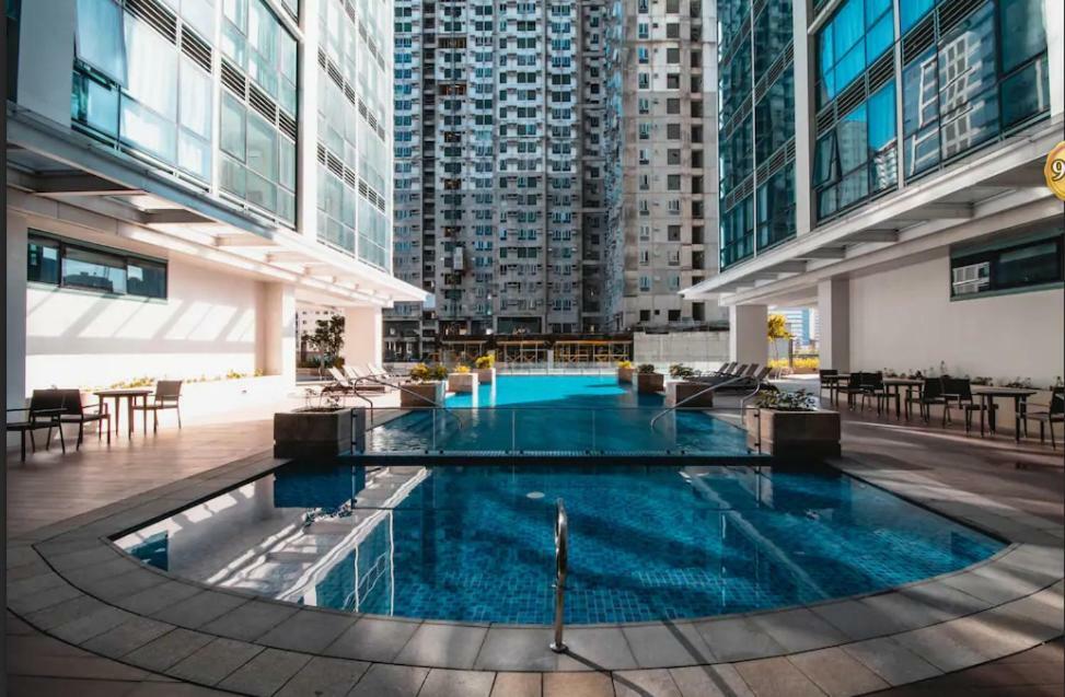 Apartment One Uptown Residences