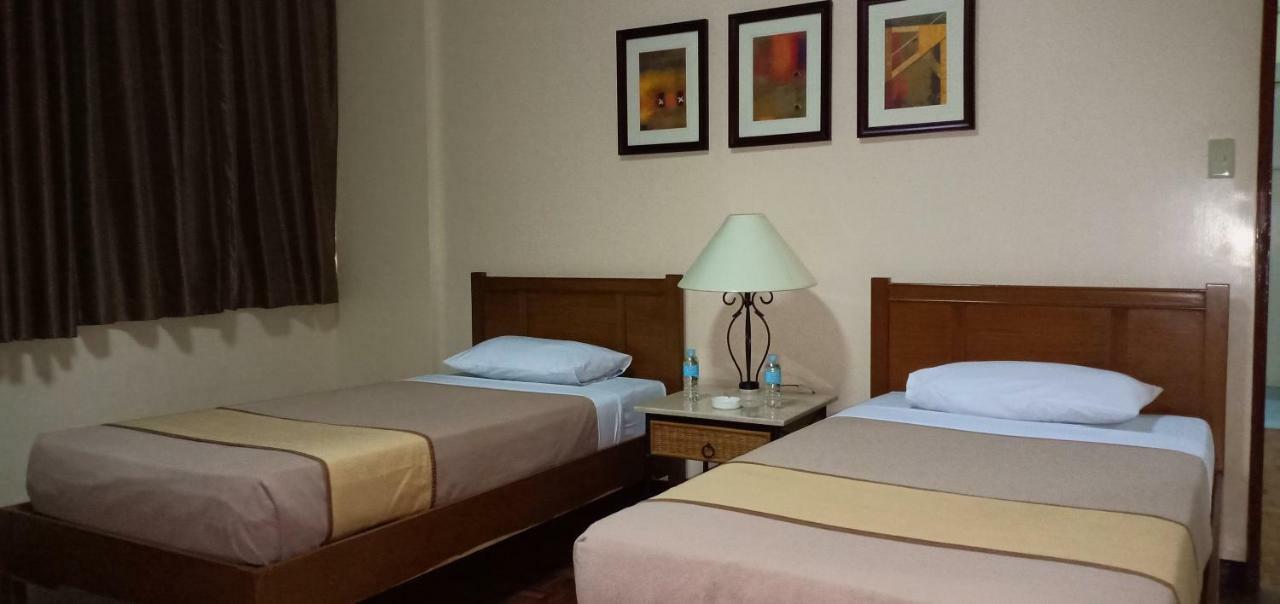 Hotel Tropicana Manila