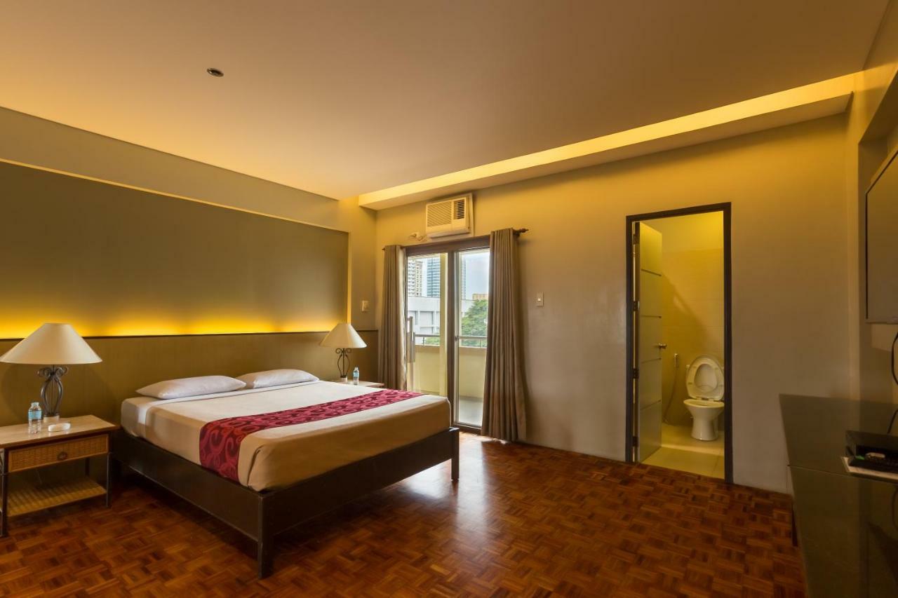 Hotel Tropicana Manila