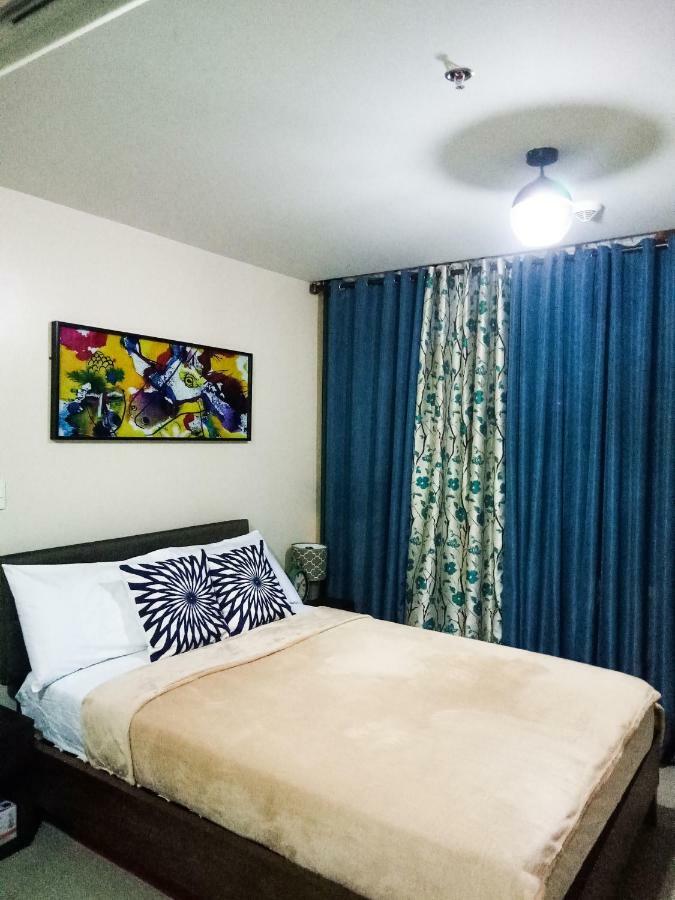 Apartment Uptown Mall Area Bonifacio