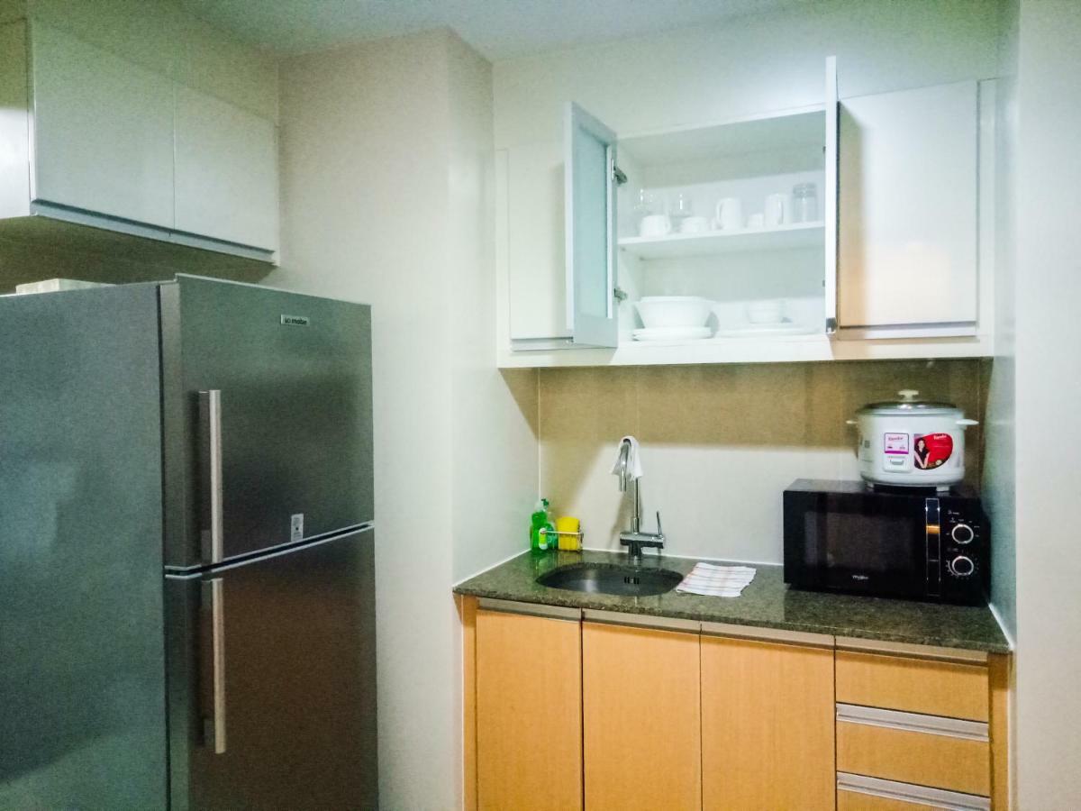 Apartment Uptown Mall Area Bonifacio *