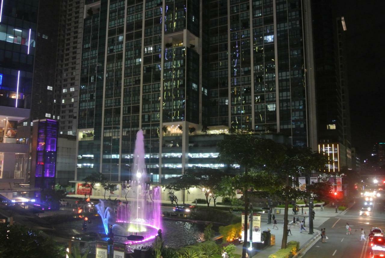 Apartment One Uptown Residences *