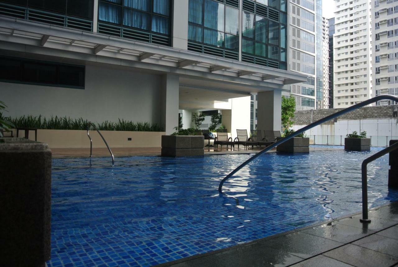 Apartment One Uptown Residences