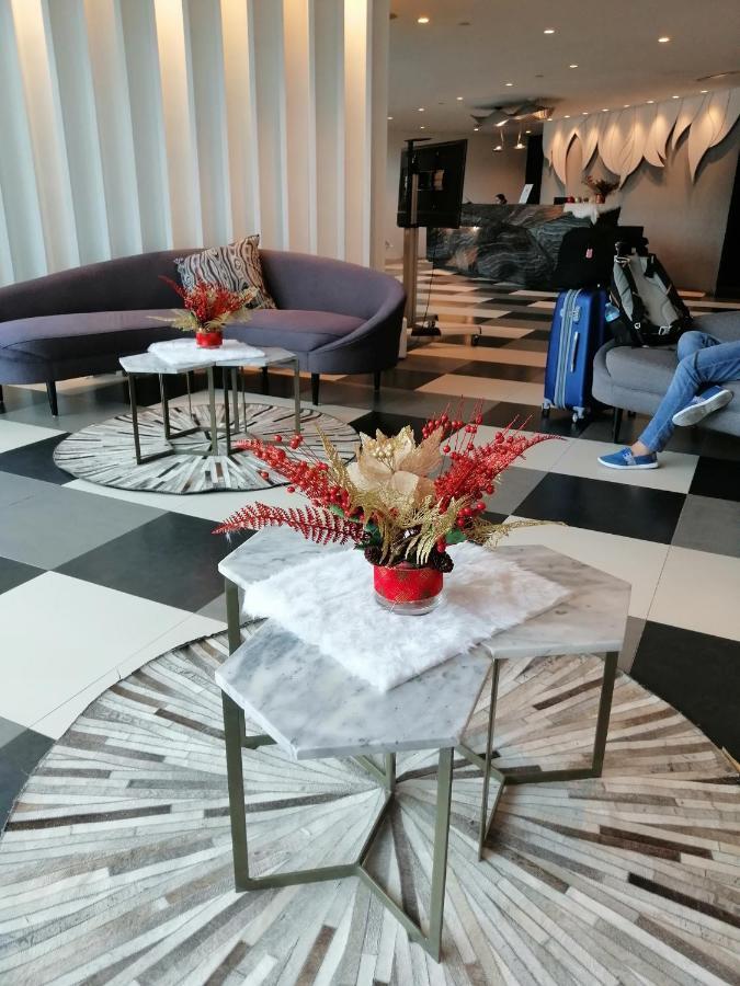 Apartment Acqua Private Residences 1br In The Heart Of Downtown Makati & Mandaluyong