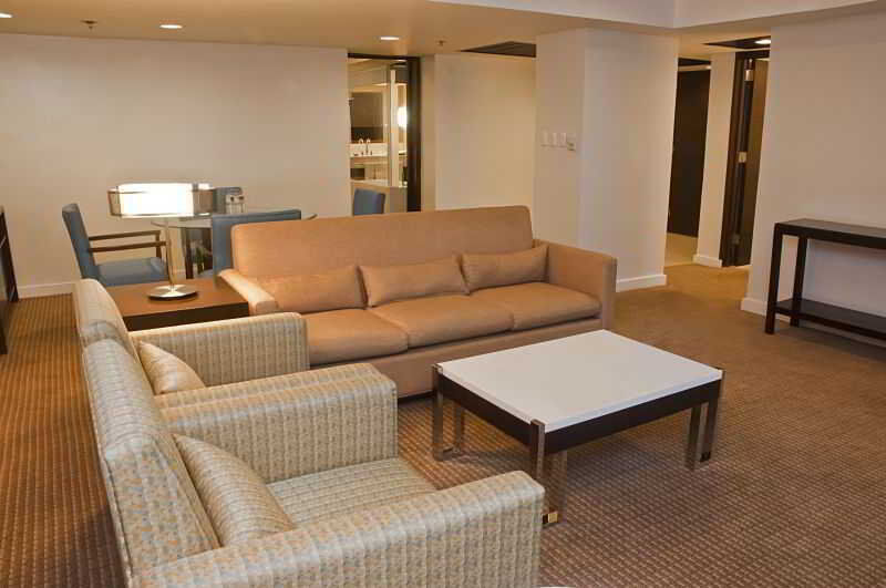 Hotel Century Park Manila